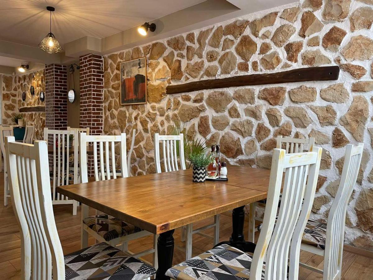 Rodos House Hotel Поморие Екстериор снимка