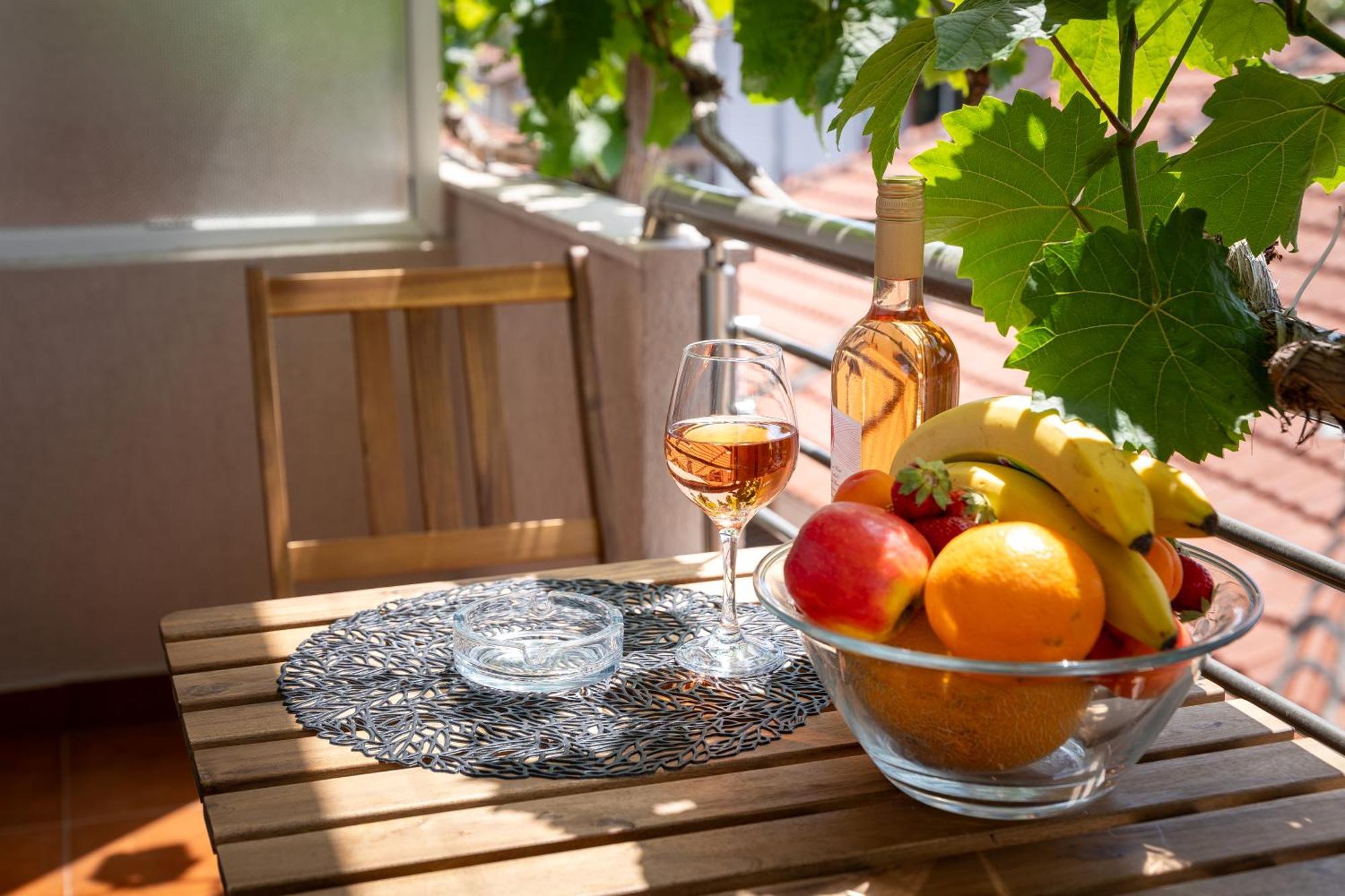 Rodos House Hotel Поморие Екстериор снимка