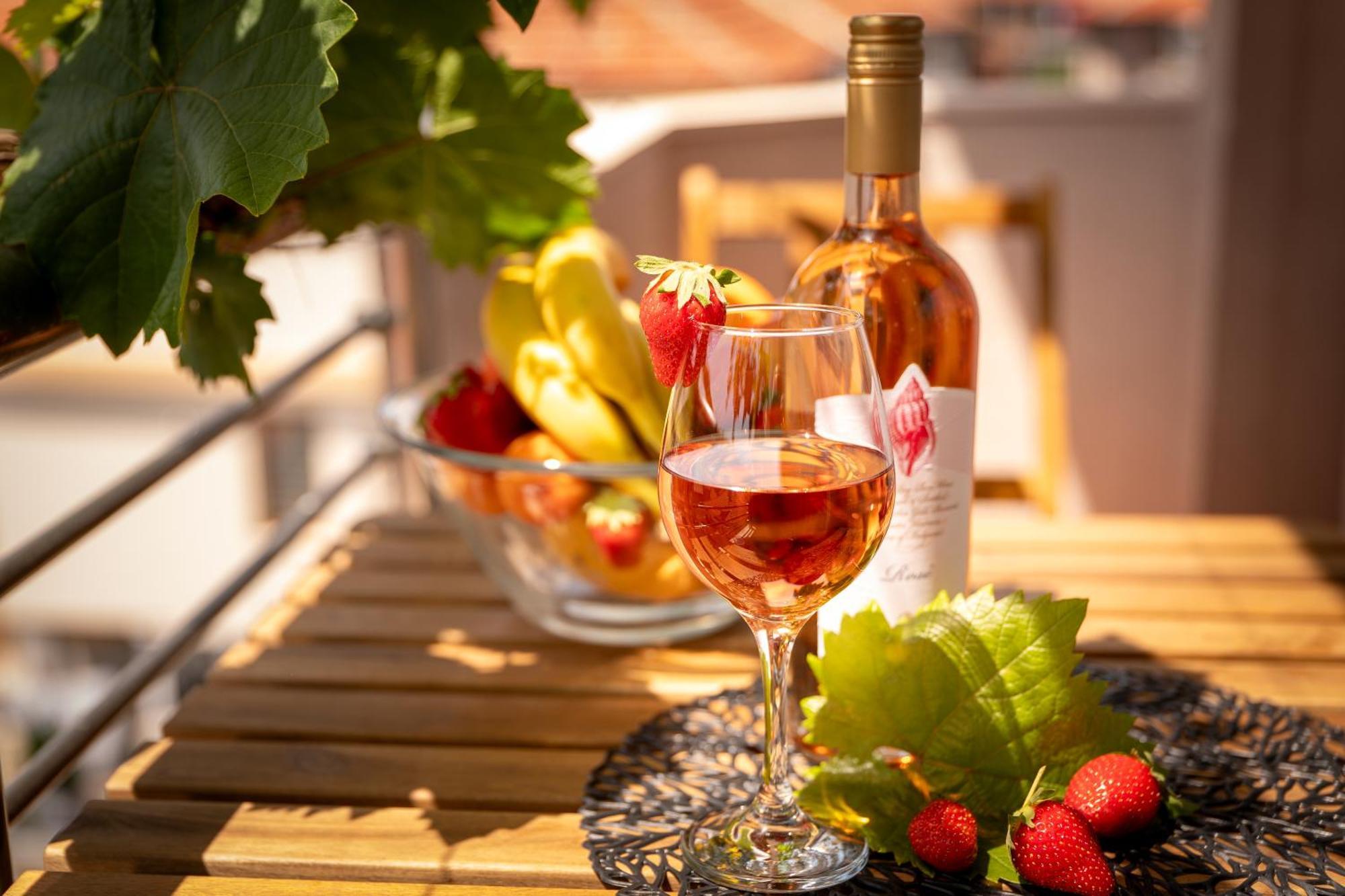 Rodos House Hotel Поморие Екстериор снимка